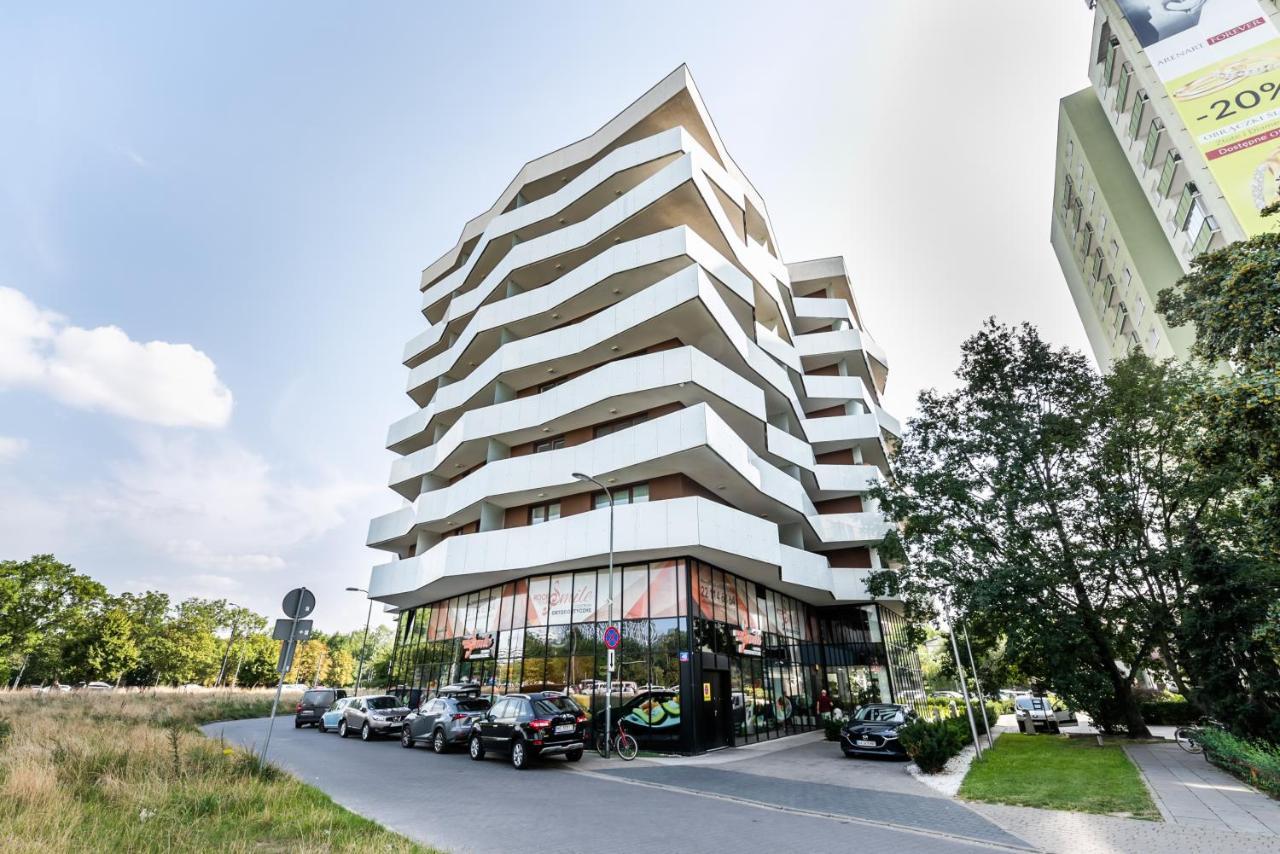 Służew Manhattan Place Apartment Warszawa Zewnętrze zdjęcie