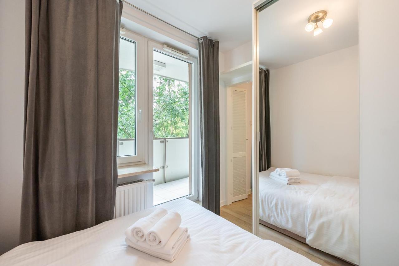 Służew Manhattan Place Apartment Warszawa Zewnętrze zdjęcie